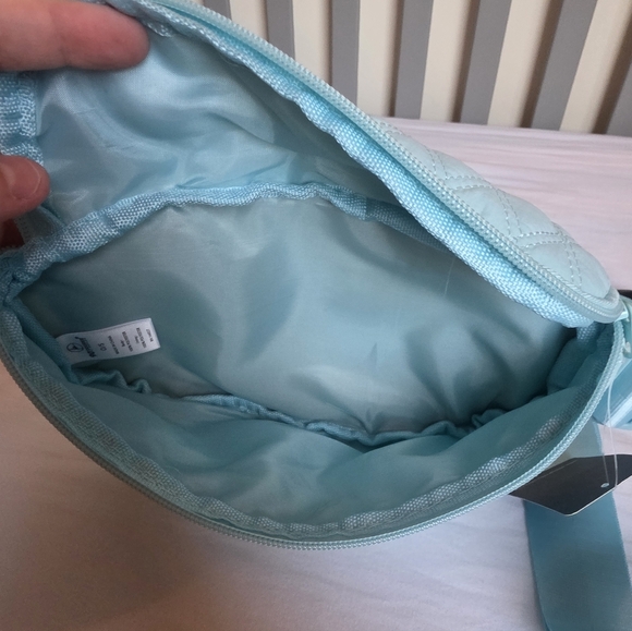 90 Degrees aqua Light Blue Belt Bag NWT - Picture 4 of 4